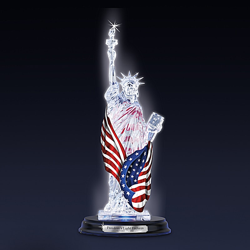 Patriotic Sculptures In Remembrance Of September 11